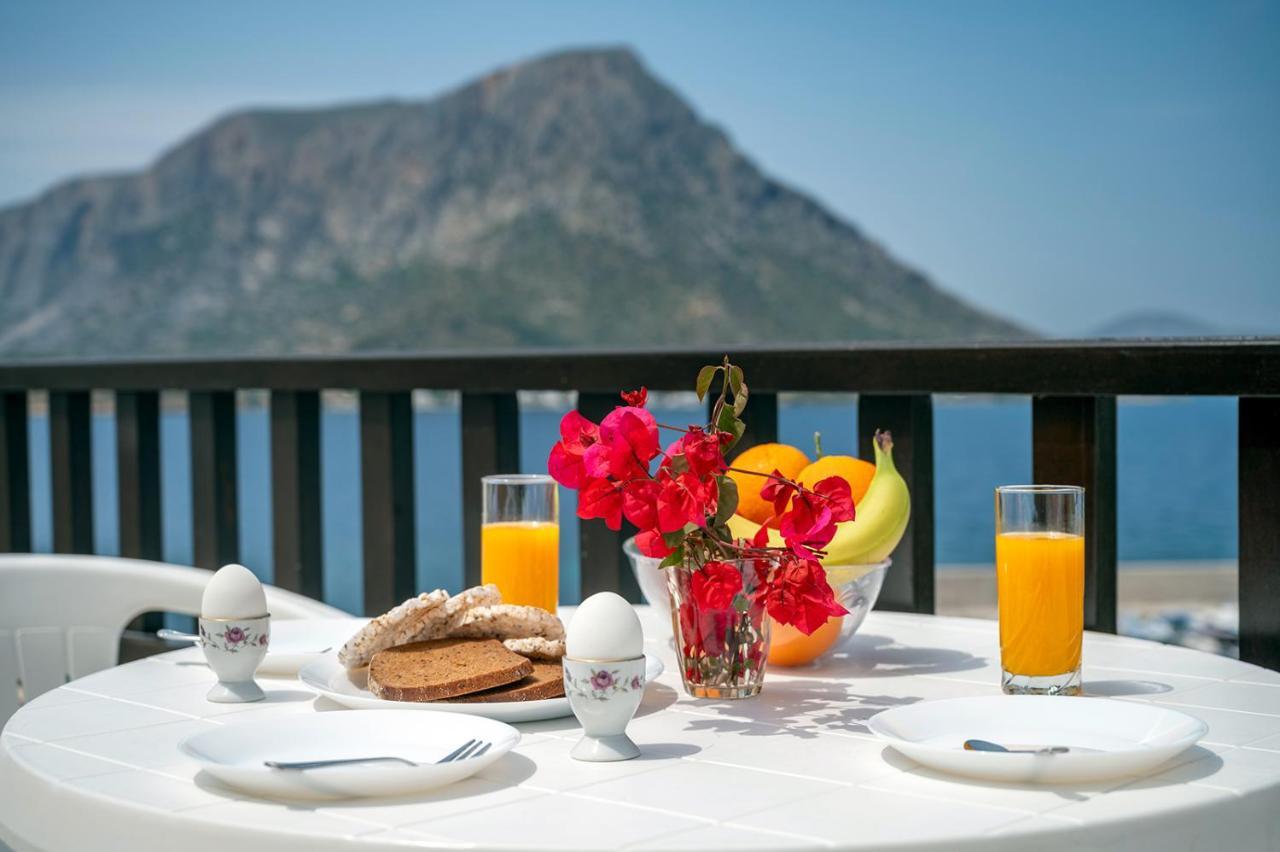 Pelagos Seafront Accommodation - Maria Myrties Dış mekan fotoğraf