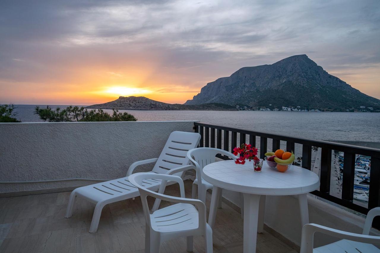 Pelagos Seafront Accommodation - Maria Myrties Dış mekan fotoğraf